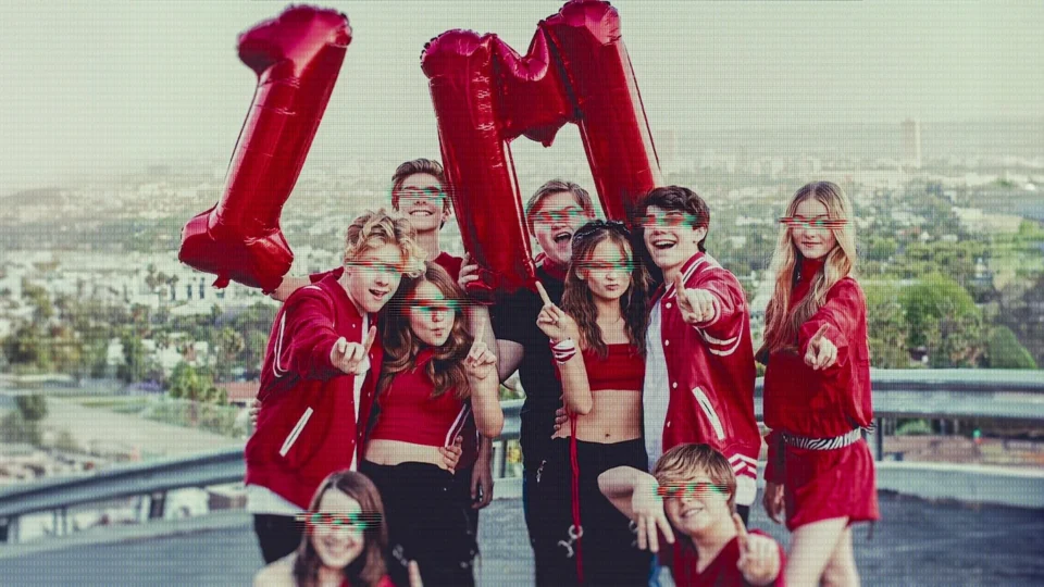 Poster phim Ảnh hưởng xấu: Mặt tối của Kidfluencing