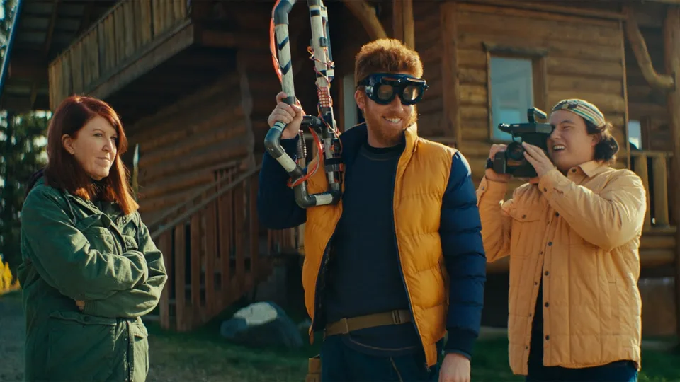 Poster phim Kẻ Săn Bão