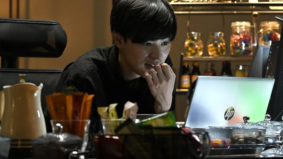 Poster phim Kẻ Trộm Danh Tính 3: Tin Tặc Cuối Cùng