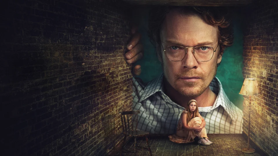 Poster phim Cô Gái Bị Bắt Cóc Và Những Cuộc Phiêu Lưu Kín Đáo